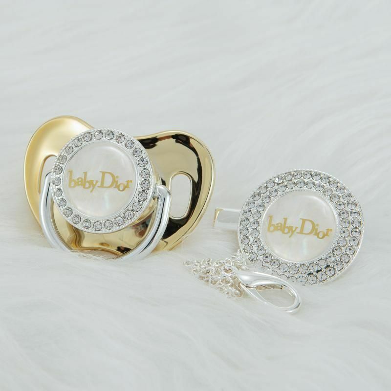 Premium Baby Schnuller Baby Dior hellgold mit Clip & Geschenkbox