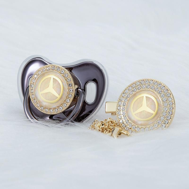 Premium Baby Schnuller Mercedes-Benz violett-gold mit Clip & Geschenkbox