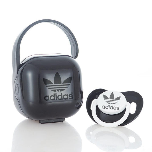 Premium Baby Schnuller adidas schwarz mit Aufbewahrungsbox & Geschenkbox